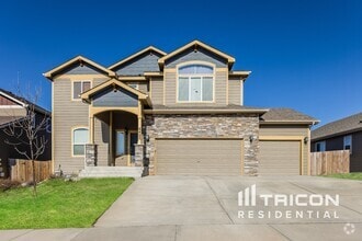 Building Photo - 8422 Admiral Way