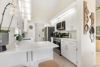 233 River Park Dr