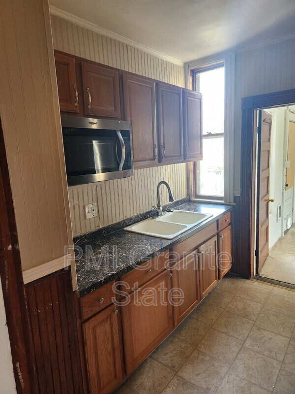 Foto principal - 203 Bowman St