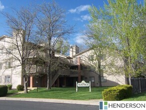 Building Photo - 2897 Greenland Dr
