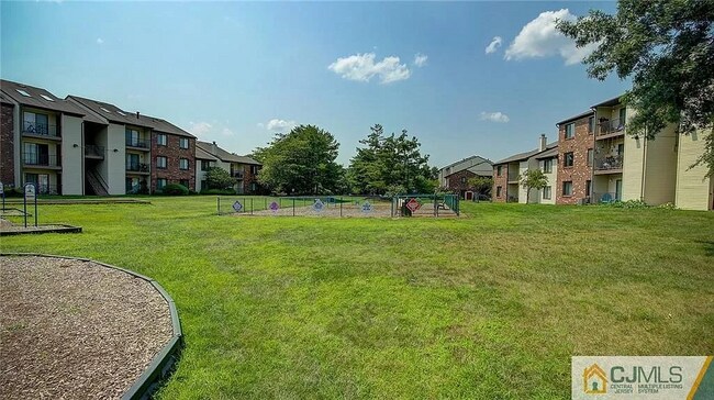 Foto del edificio - 3 Covington Ct