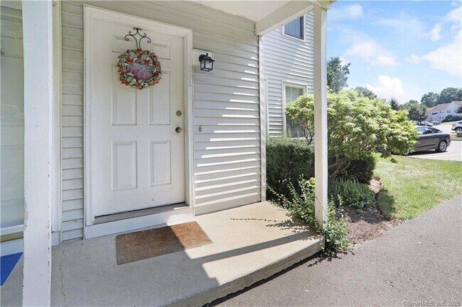 Building Photo - 229 Branford Rd