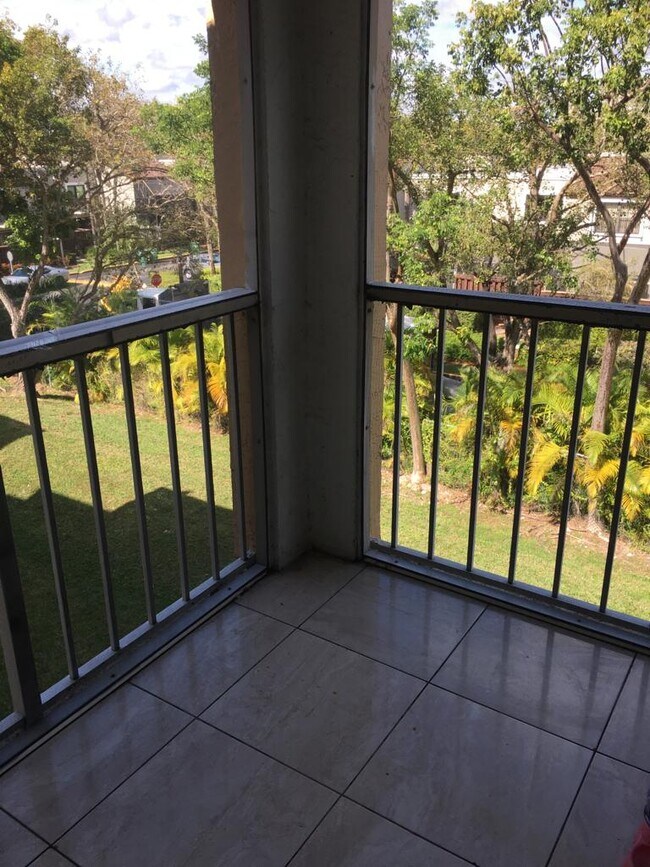 Building Photo - 15315 SW 106th Ter