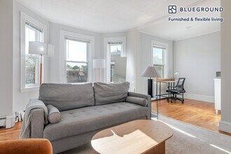 4 Sherman St