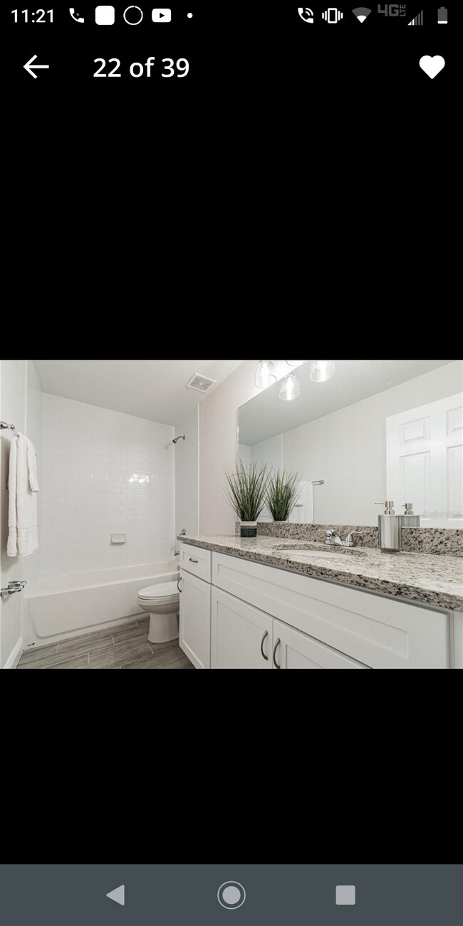 Foto del edificio - 9304 N 20th St