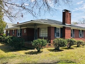 Building Photo - 1007 16th Ave