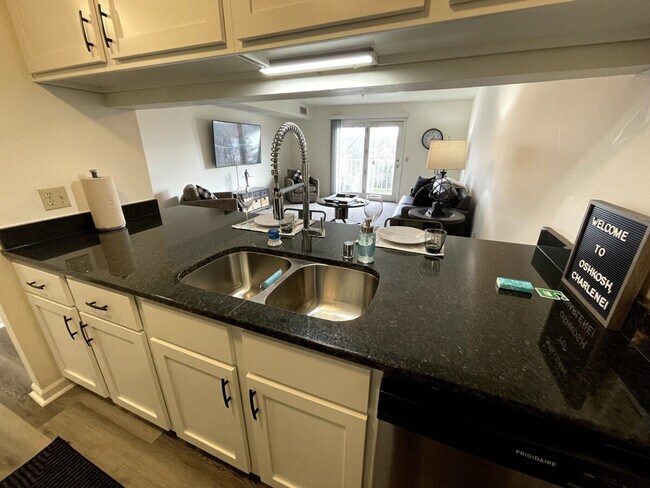 Foto del edificio - 1335 Summit Ave