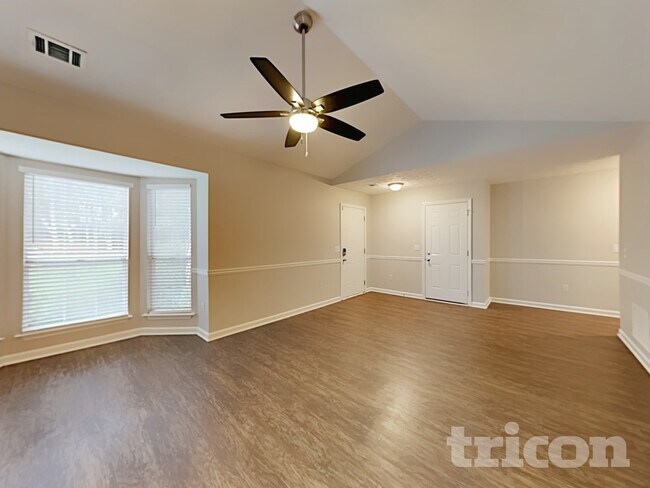 Building Photo - 1858 Hickory Creek Ct NW