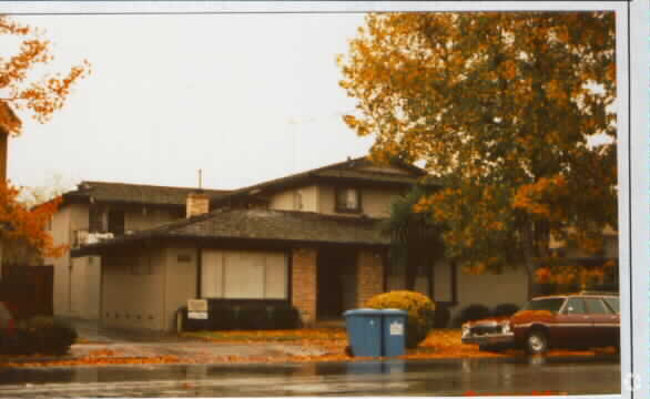 Foto del edificio - 1206 Leigh Ave