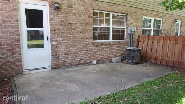 Foto del edificio - 1317 Tompkins Dr