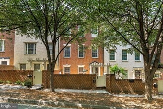Building Photo - 205 Ridgepoint Pl