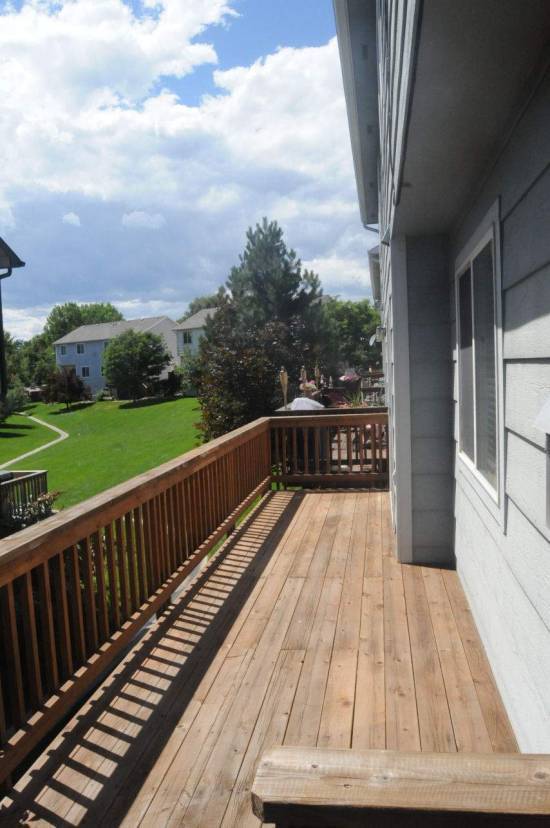 Foto del edificio - Beautiful 3 bedroom, 2.5 bath Townhome wit...