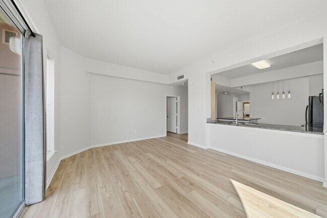 Foto del edificio - 3505 Sage Rd