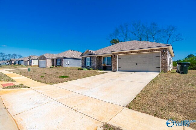 Foto del edificio - 110 Olde Hearth Rd