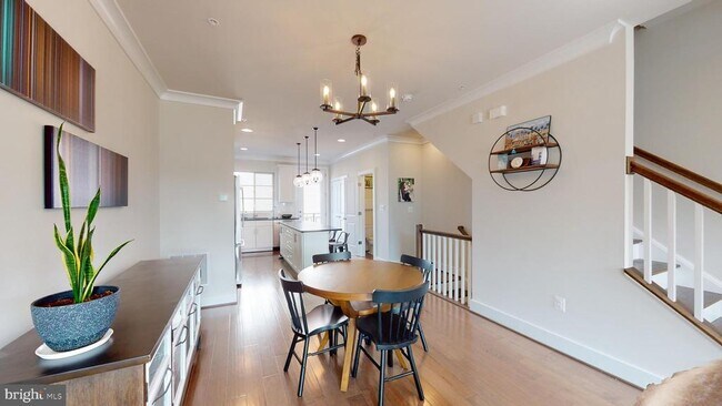 Building Photo - 14612 Lakestone Dr