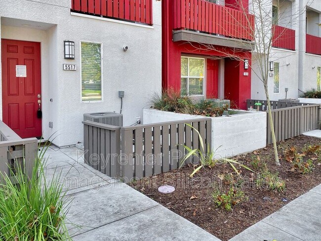 Foto del edificio - 5517 Great Oaks Pkwy
