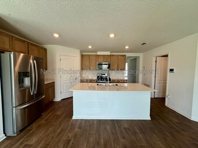 Building Photo - 448 Orellana Rd