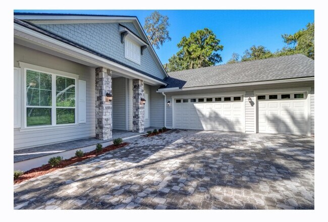 Building Photo - 1130 Jar Cv