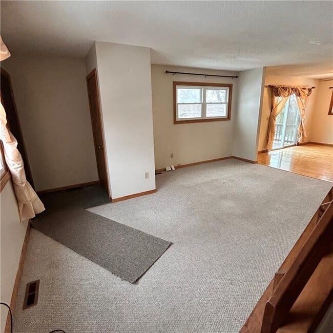 Building Photo - 19 Brandywine Dr