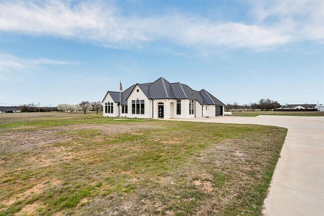 Foto del edificio - 157 Country Pl Ln