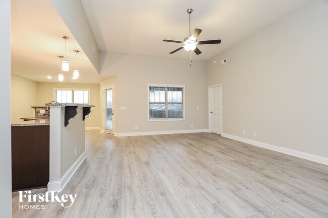 Building Photo - 1199 Eagles Nest Ln