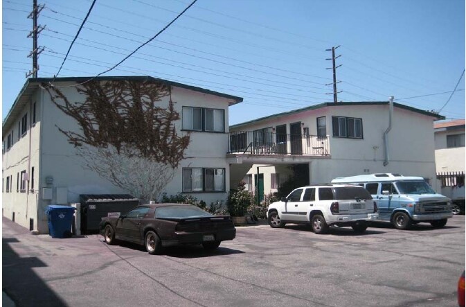 Building Photo - 4456 S Centinela Ave