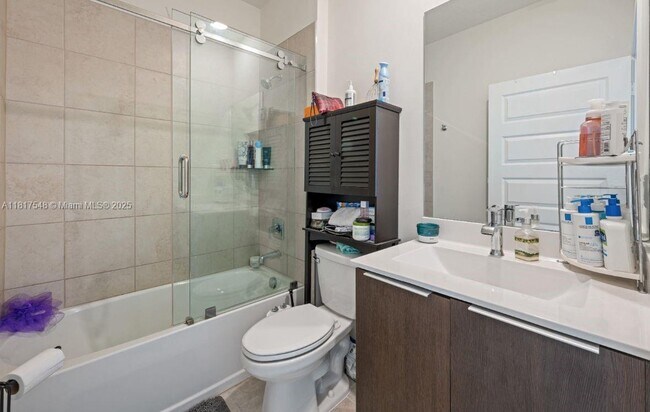 Foto del edificio - 4740 NW 84th Ct