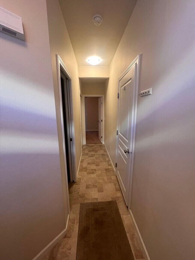 Foto del edificio - 174 Willow View Circle