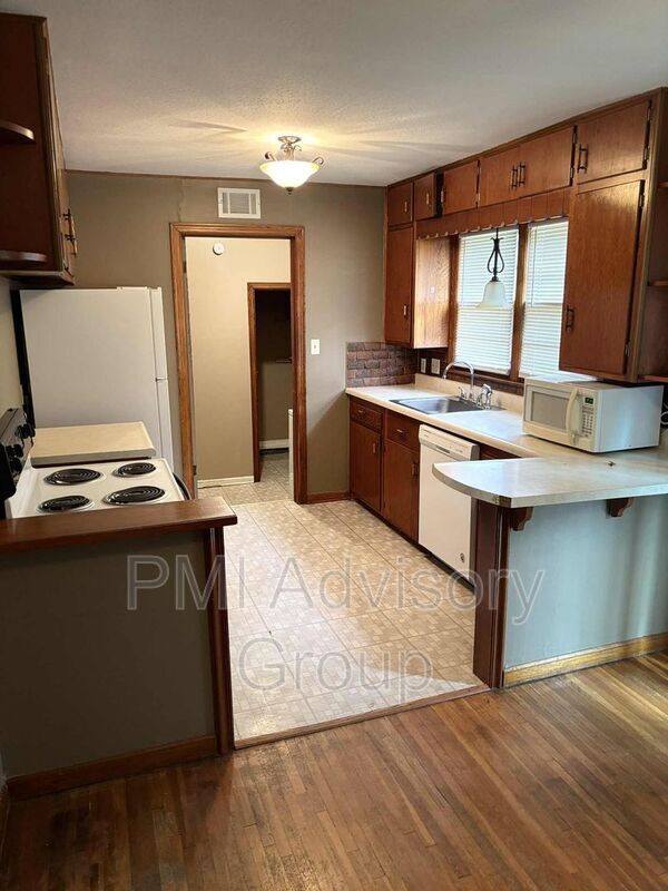 Foto del edificio - 1808 S Faulders Ln
