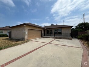 Building Photo - 20641 Runnymede St