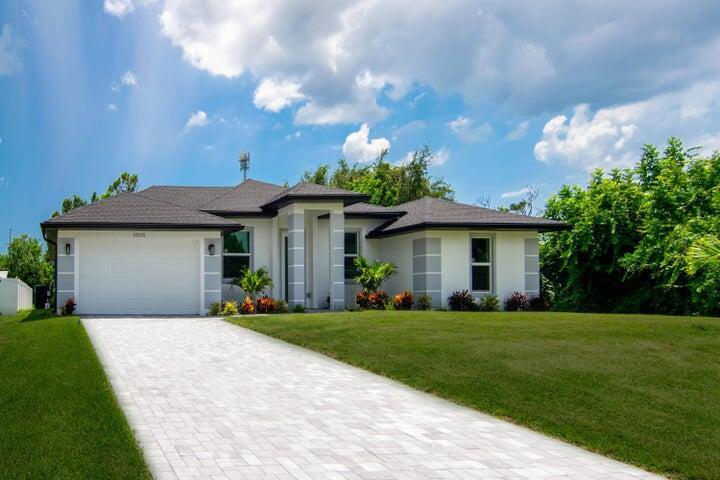 Foto principal - 10235 Stonecrop Ave