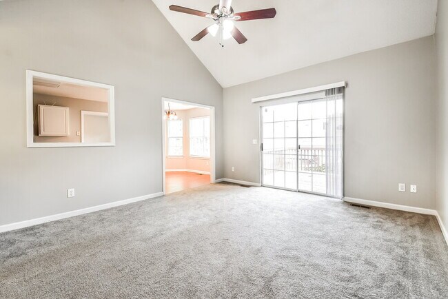 Foto del edificio - 203 Hickory Ln
