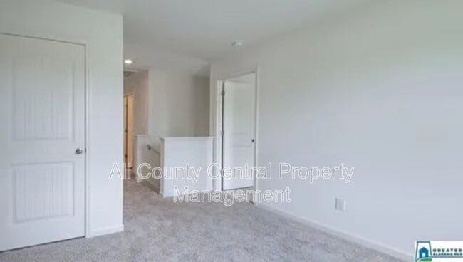 Foto del edificio - 22730 Duffee Ln