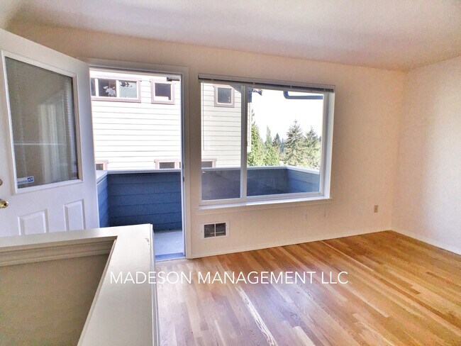 Foto del edificio - 1213 NE 135th St