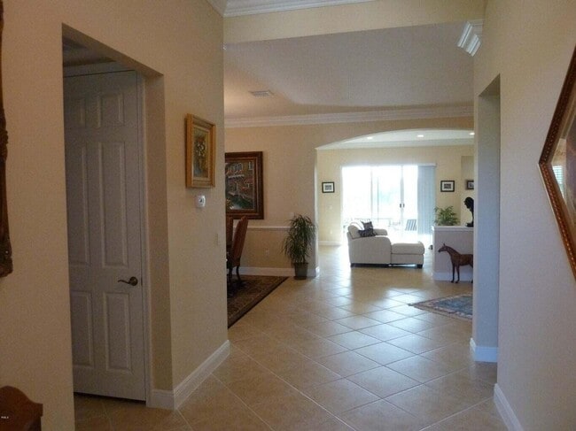 Building Photo - 2525 Vicara Court
