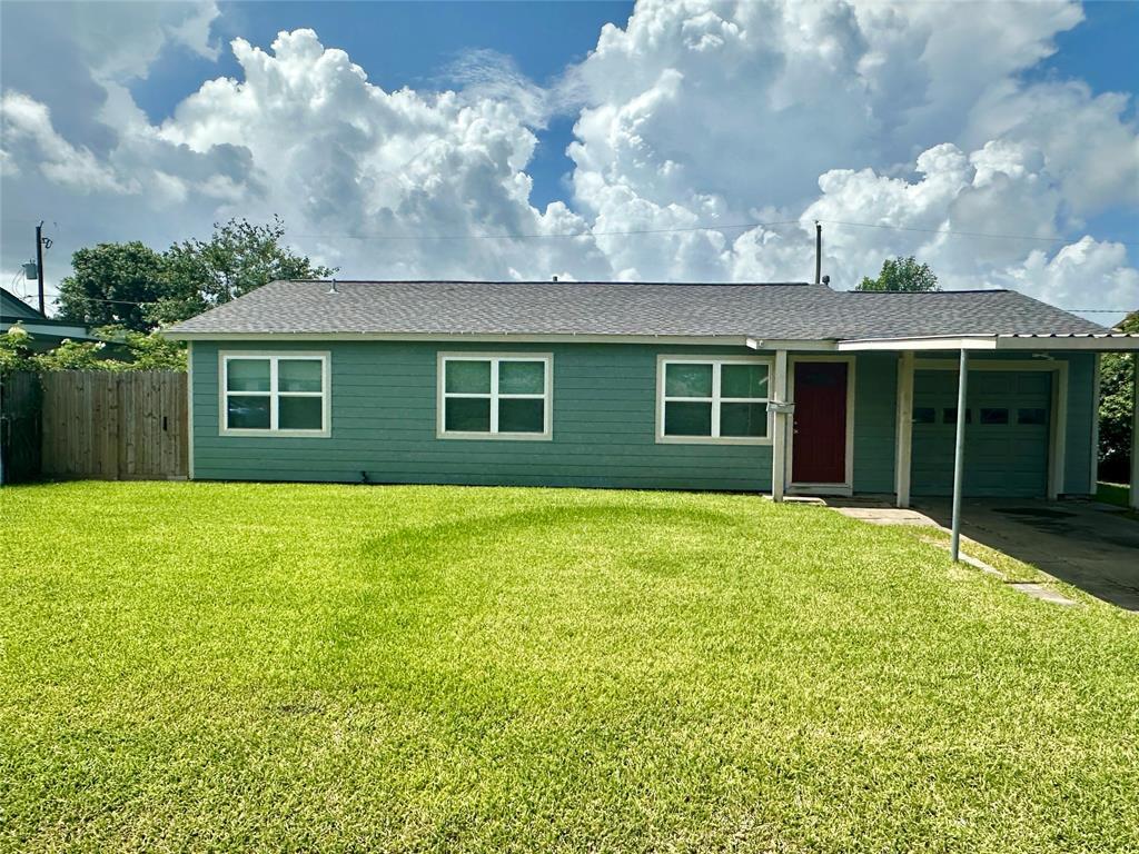 Foto principal - 2310 Kingsdale Dr