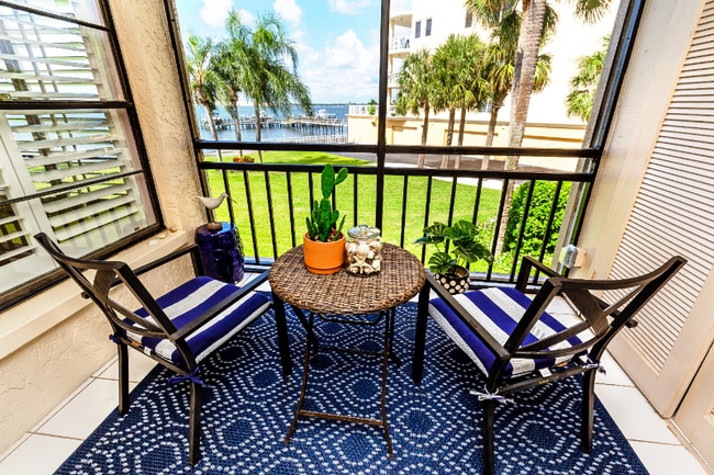 Photo - 6051 Sun Blvd Apartment