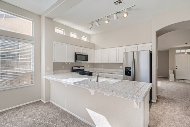 Building Photo - AVAILABLE NOW! | One-Story, 3-Bedroom Home...