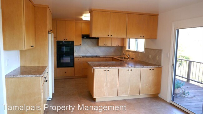 Building Photo - 4 br, 3 bath House - 18 Reed Ranch Rd
