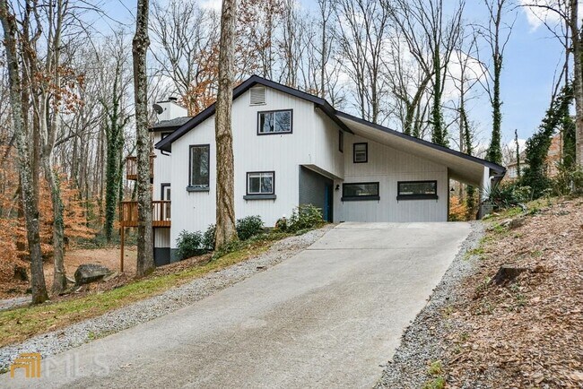 Foto del edificio - 1634 S Ridge Dr