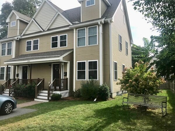 Primary Photo - 122 Harvard Ave