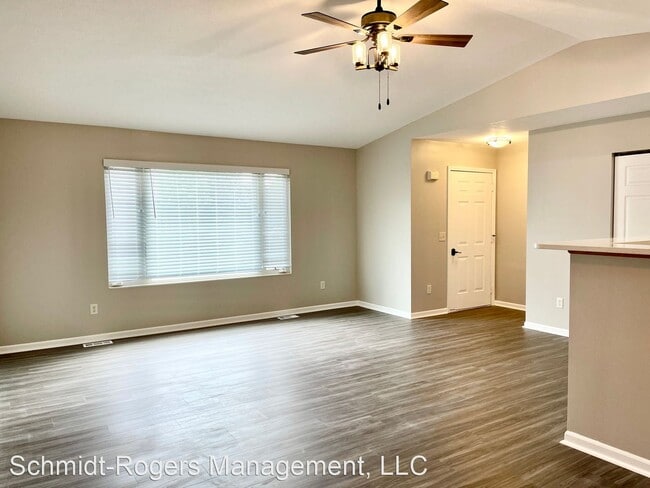Building Photo - 2 br, 2 bath House - 2830 Emerald Bluffs