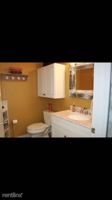 Building Photo - 3 br, 3.5 bath House - 169 aa landing rd