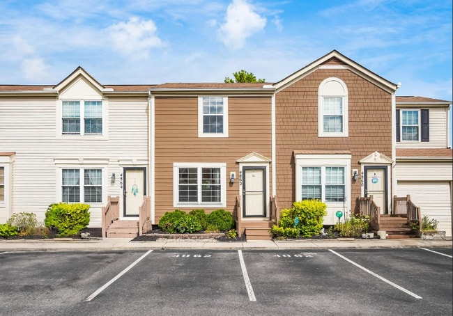 Building Photo - 4862 Stoneybrook Blvd