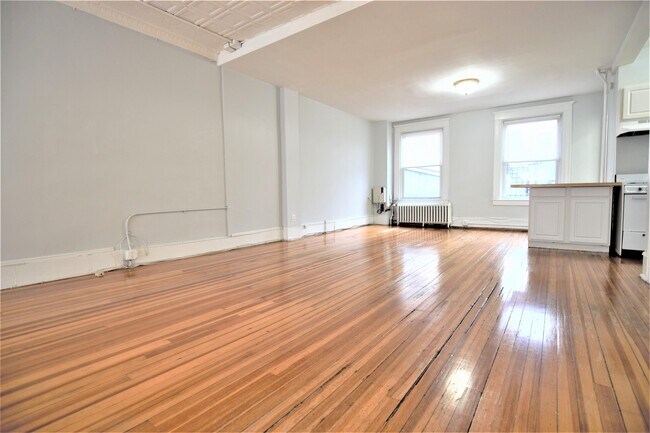 Foto del edificio - 325-327 Washington St