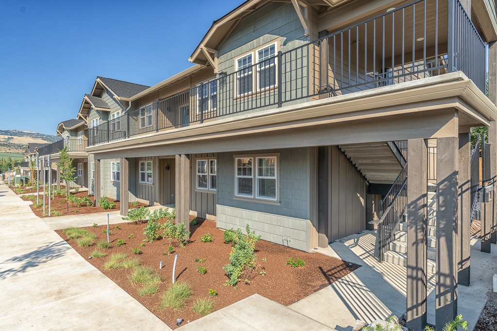 Foto del edificio - 441 Talent Ave