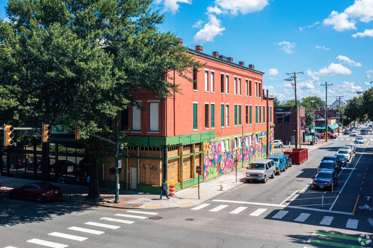 Foto principal - 24 E Broad St