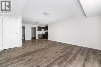 Building Photo - 1521 Shore View Pl