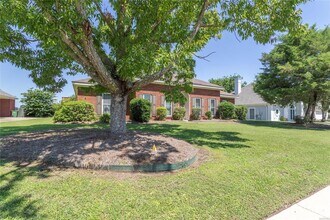 Building Photo - 1855 Brookstone Dr