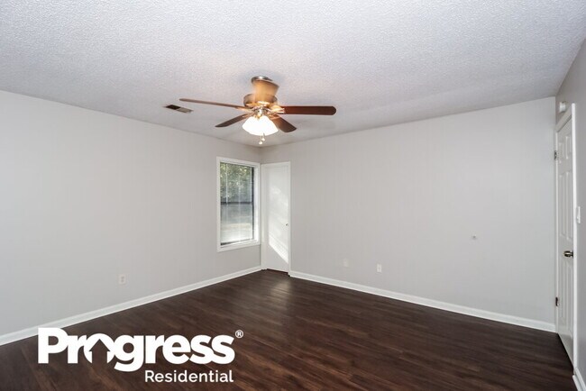 Foto del edificio - 5346 Memorial Ln SW